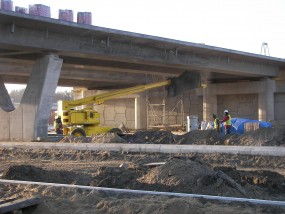 Szpachlowanie powierzchni betonowych