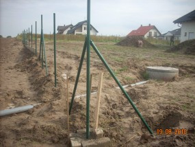 montaż ogrodzeń z siatki