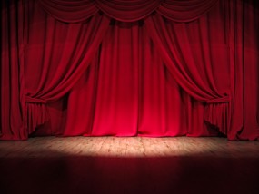 Kurtyny teatralne