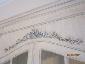 Meble sypialniane, Tapicerowane, Stoły, Meble Kuchenne, Garderoby,
