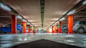 Naprawa szkód parkingowych