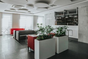 Lobby Bar