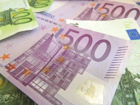 Wymiana walut przez konto bankowe