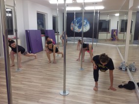 Treningi grupowe Pole Dance