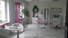 Manicure hybrydowy