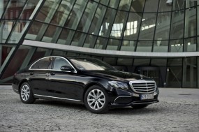 Wynajem limuzyn - Mercedes E klasa