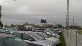 Parking lotniskowy