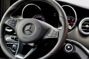 Naprawa samochodów dostawczych Mercedes