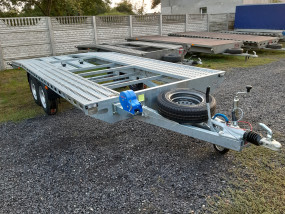 Lawety hamowane DMC do 3000 kg